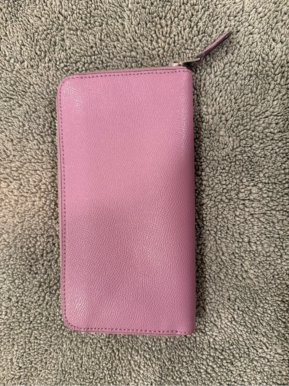 Coach sleek card
